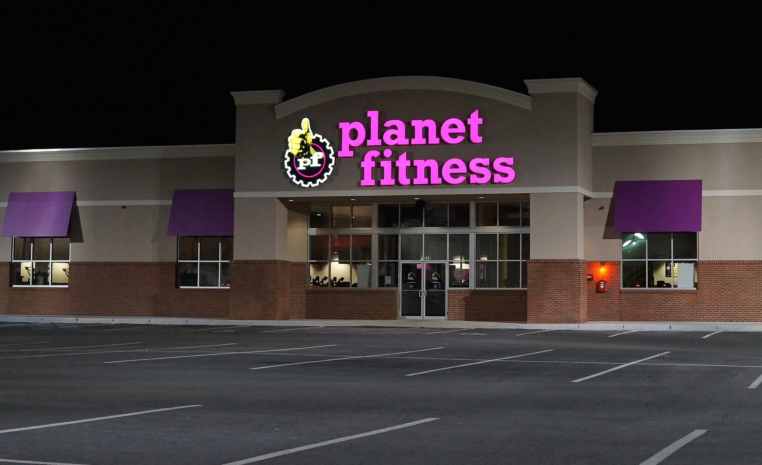 Planet Fitness Gets a New Look with Access Fixtures